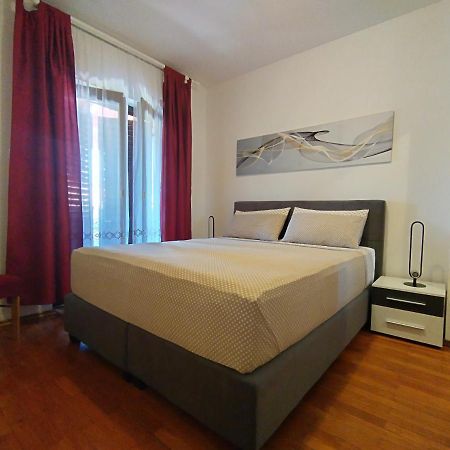 Villa Milan Vinkuran Bagian luar foto
