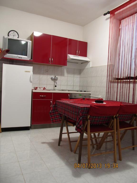 Villa Milan Vinkuran Bagian luar foto